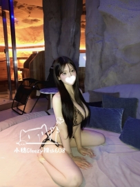 愛華 162-49-G-26歲  超大G奶又軟又彈，粉嫩雙胸任你摸個夠